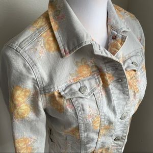 AEO women floral stretchy denim jacket sz. S or 16yrs old.